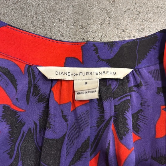 ✨ Diane Von Furstenberg Bright & Colorful Floral Dress ✨ - Picture 4 of 4